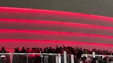 申花球迷在海港主场看比赛 赛后两方发生冲突