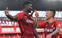 中超-马尔康梅开二度王秋明造乌龙 华夏3-0重庆