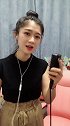 气质美女翻唱这段《得不到的爱人》，伤感又动听