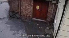 报应来的太快！国外男子作死纵火，瞬间被毁容！