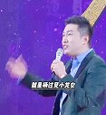 什么叫真爱：像郭靖那样身边爱他的女人，美女如云却无动于衷，只爱小龙女。这才叫真爱真爱 灵魂伴侣