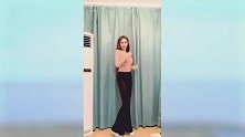 这身材火辣辣，小姐姐保养的真好