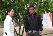小伙宣布要结婚，女子当场急了，当看到新娘照片后她却笑了