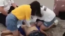 两医学生车站救人无效遭网络恶评 校方力撑：将授校长特别奖