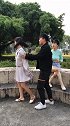 我保护你，但你保护她，你是真爱，对吗