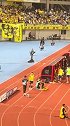 疑似西海岸球童不给球 马德鲁加砸球与郑智发生争执