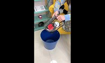出门一拧就走的化妆包，你用上了吗