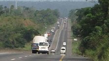 尼日利亚西南部发生一交通事故致12人死亡