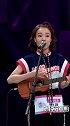 丑丑自弹自唱原创歌曲获A晋级