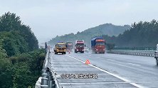 雨天高速抛锚了星巢计划 越野侠 汽车