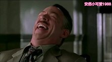 爆笑：医生我这是什么病，要天天敲天灵盖！