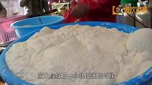 大叔街头卖煎包，售价3元一个，一天做出5000个还不够卖！