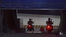 他是青岛海底隧道的守护者，骑着摩托和城市谈了一场“地下恋”