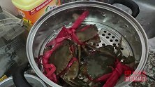 中秋节快到了，湛江的膏蟹带绳一斤100元，这膏太靓了