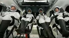 太空3日游结束！SpaceX“全平民团”顺利返回