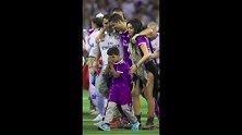 西甲-1617赛季-美艳女友香吻赠C罗 深情望向迷你罗这幕像个好妈妈-专题
