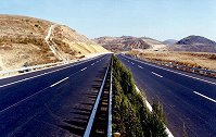 世界上“最短”高速公路，全长仅1米，司机：还没起步就下高速？