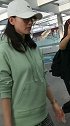 刘诗诗产后身穿绿衣现身机场，产后还是那么好看