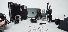王自如测评 iPhone 11 Pro，苹果华为三星谷歌四大旗舰深度解析