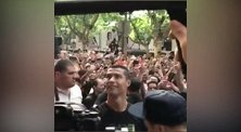 西甲-1718赛季-上海陷入疯狂!C罗与球迷自拍引爆嗨点 活动现场失控-专题