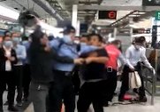 2男子挤深圳地铁起擦碰互殴 抽皮带抡头盔场面火爆，双双行拘