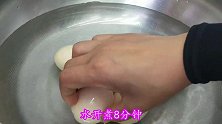 吃了30年的鸡蛋，加1头大蒜，一顿6个没吃够，缺点太费馒头