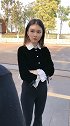 如今我靠乞讨带上金项链了你后悔了吧！