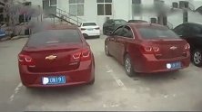 河南商丘一男子跨省举报车辆被套牌 结果自己的才是套牌车