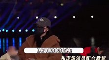 热巴春晚彩排视频曝光，在练习室跳舞皮肤白到发光，素颜比化妆还美