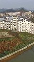 贵州铜仁的一小镇太美了。荷花池侗族楼，典型的新农村