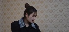 婆婆让坐月子儿媳下跪，亲妈赶来后，婆婆悔不当初