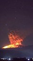 实拍火山爆发