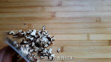 自从知道了豆腐的这个做法，我家隔两天会做一锅，简单美味，好吃
