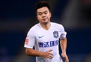 中超480将-白岳峰：球风硬朗地位坚固 功勋老臣守护泰达边路10年