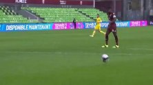 第10分钟南特球员科科射门 - 打偏