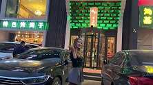 妇女节致敬了不起的她 祝全天下母亲节快乐 希望所有的女神们三八节快乐！不管几岁，快乐万岁！