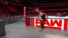 WWE-18年-RAW第1315期：单打赛 斯特劳曼VS马哈尔集锦-精华