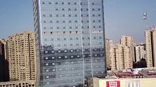 前妻称“孩子不是你家的”，男子起疑心鉴定后，起诉5岁儿子否认亲子关系