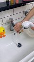 水龙头装上这个花洒，在家洗头再也不愁了，还省去了去理发店的钱。正在直播