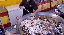 看看西班牙人做海鲜饭用了多少海鲜，全部真材实料