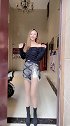 公司新来的女同事，身材好人可爱，难怪总得老板的青睐
