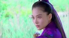 女子看不惯女孩长得美，想毁掉人家的容貌，不料却反被戏弄