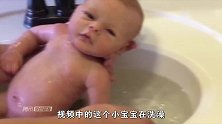 她是永远面无表情的“静止脸”婴儿