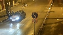 云南保山：醉驾，车停路中睡觉！被叫醒后他说：那时失忆了