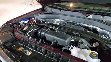 抢鲜看：福特探险者第六代2.3T发动机与野马同比