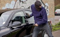 如果出现这4种情况，就说明有人“盯”上你的车了，要提高警惕！