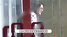 刘亦菲与干爹陈金飞聚会引争议，二人关系又被猜测，本人晒美照回应
