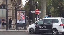 法国巴黎埃菲尔铁塔排除炸弹威胁重新开放：曾接到电话称有炸弹