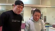 亮哥真香！上得了擂台克敌制胜 下得了厨房烹饪佳肴