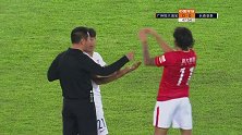 怒了！何超背后放铲 高拉特怒不可遏怒推国青队长